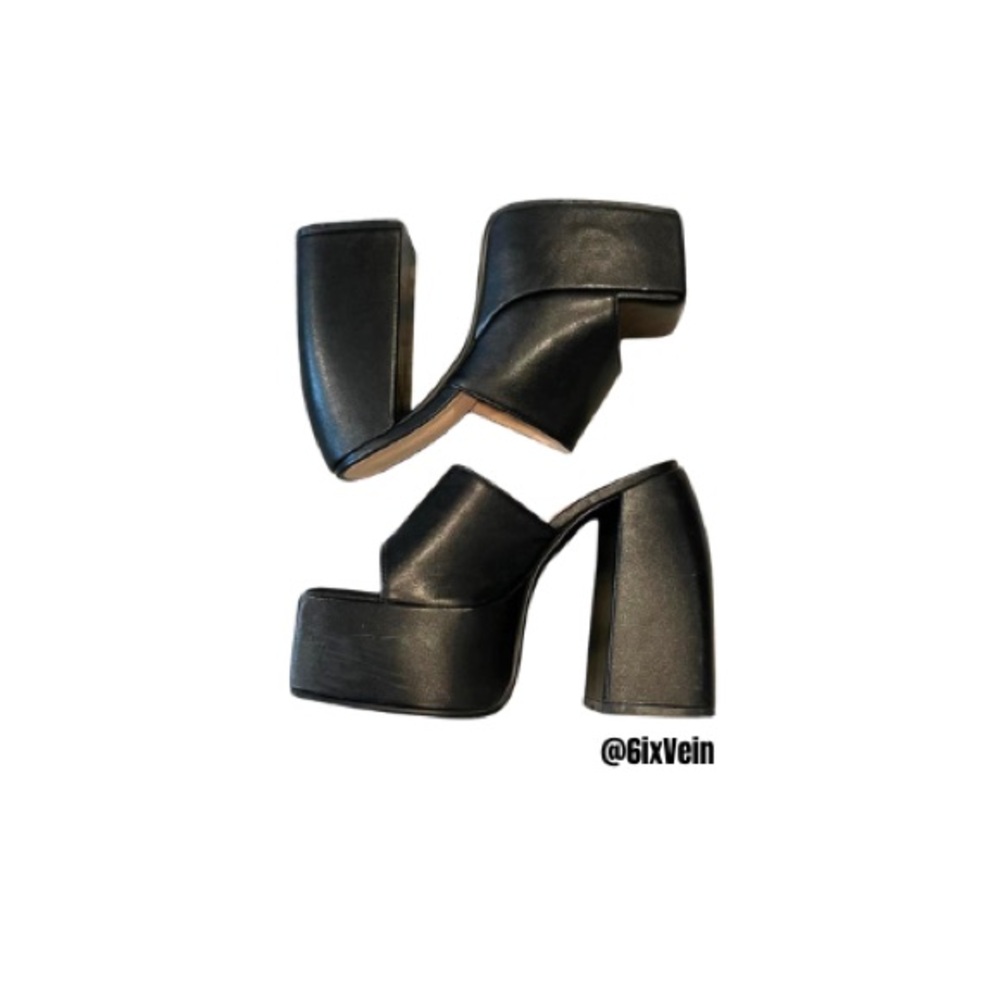 Chunky heels